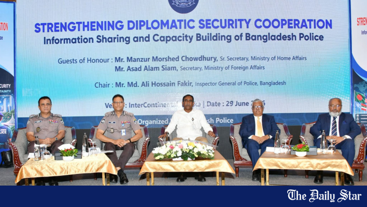 Bangladesh Police seek deeper foreign cooperation as new-age crimes cross borders